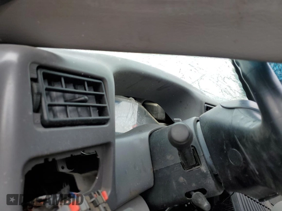 1999 Ford F-250 XL with VIN 1FTNX21L1XEC64475, listed as a Copart auction lot 49264735 with Not provided miles and Salvage title. Bid and sale history available at DreamBid. Image 9.