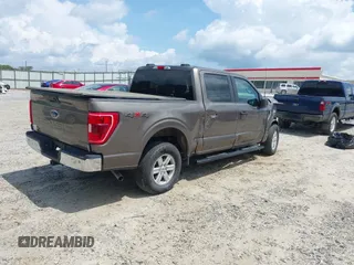 2022 Ford F-150 XL z VIN 1FTEW1EB9NFB50424, wystawiony jako IAAI lot #42553241 z przebiegiem 32 982 mil mil oraz . Historia ofert i sprzedaży dostępna na DreamBid. Obrazek 4.