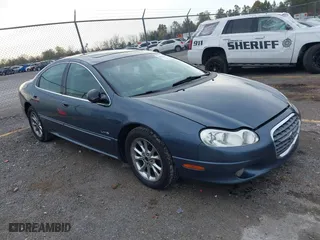 2001 Chrysler LHS with VIN 2C3HC56G01H562025, listed as a IAAI auction lot 40875197 with 282,882 mi miles. Bid and sale history available at carsss.com. Image 1.