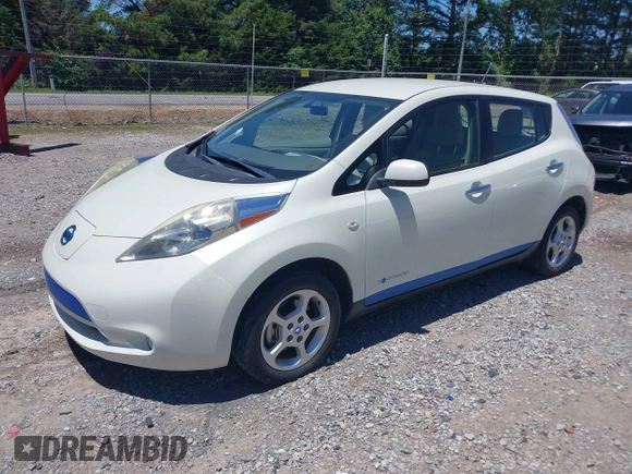2011 Nissan LEAF SL-e z VIN JN1AZ0CP4BT004687, wystawiony jako IAAI lot #42318422 z przebiegiem 101 344 mil mil oraz . Historia ofert i sprzedaży dostępna na DreamBid. Obrazek 2.