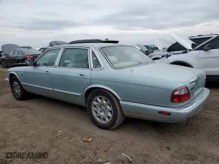 2000 Jaguar XJ with VIN SAJDA14C2YLF16982, listed as a Copart auction lot 44993015 with 113,629 mi miles and Clean Title. Bid and sale history available at carsss.com. Image 2.