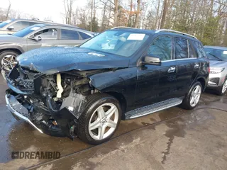 2014 Mercedes-Benz M 550 with VIN 4JGDA7DBXEA336013, listed as a IAAI auction lot 41517806 with 85,110 mi miles and . Bid and sale history available at carsss.com. Image 2.