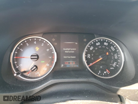 2020 Toyota RAV4 XLE z VIN 2T3P1RFV4LW118426, wystawiony jako Copart lot #63057915 z przebiegiem 115 164 mil mil oraz Szkoda całkowita • Salvage title. Historia ofert i sprzedaży dostępna na DreamBid. Obrazek 9.