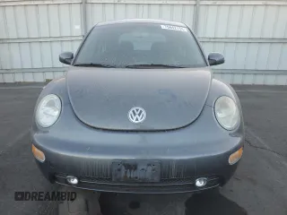 2003 Volkswagen New Beetle Coupe GLS with VIN 3VWCK21CX3M433576, listed as a Copart auction lot 75042134 with 82,316 mi miles and Clean Title. Bid and sale history available at carsss.com. Image 5.
