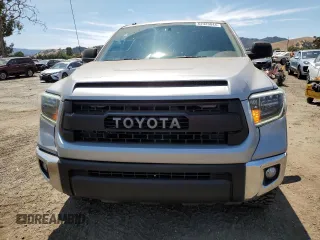 2015 Toyota Tundra 4WD Truck SR5 with VIN 5TFDY5F17FX439106, listed as a Copart auction lot 62329044 with 108,523 mi miles and Salvage Title. Bid and sale history available at carsss.com. Image 5.