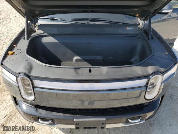 2022 Rivian R1T Adventure Package with VIN 7FCTGAAA7NN015041, listed as a Copart auction lot 70955194 with 45,469 mi miles and Salvage Title. Bid and sale history available at carsss.com. Image 11.