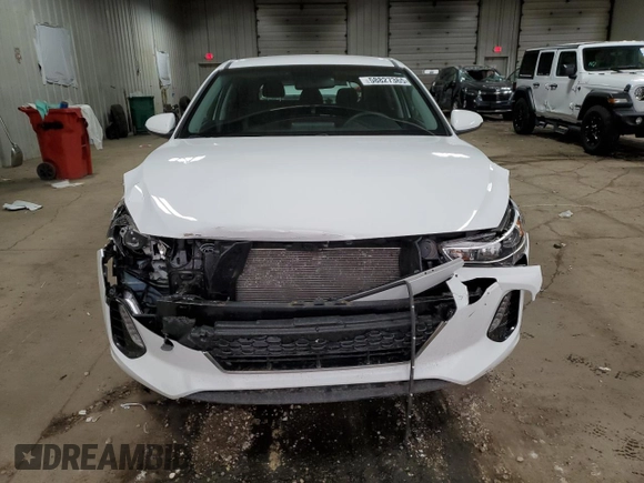 2018 Hyundai Elantra z VIN KMHH35LE1JU014560, wystawiony jako Copart lot #58827365 z przebiegiem 66 017 mil mil oraz Nie do naprawy • Non repairable. Historia ofert i sprzedaży dostępna na DreamBid. Obrazek 5.