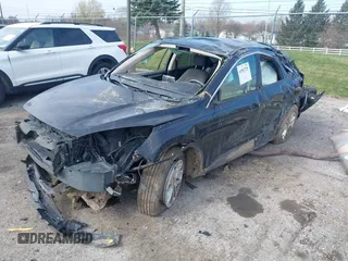 2020 Ford Escape SE z VIN 1FMCU9G65LUA09107, wystawiony jako IAAI lot #41967725 z przebiegiem 131 177 mil mil oraz . Historia ofert i sprzedaży dostępna na DreamBid. Obrazek 6.