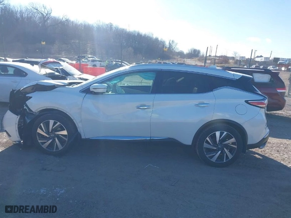 2016 Nissan Murano S with VIN 5N1AZ2MH1GN144560, listed as a IAAI auction lot 41230648 with 61,800 mi miles. Bid and sale history available at carsss.com. Image 13.