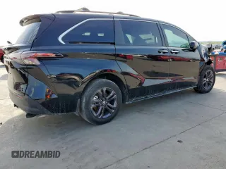 2024 Toyota Sienna LE with VIN 5TDCSKFC6RS122358, listed as a Copart auction lot 50565575 with 39,645 mi miles and Clean Title. Bid and sale history available at carsss.com. Image 3.