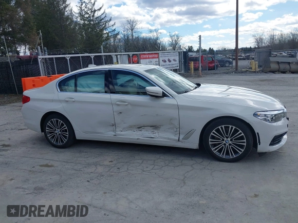 2019 BMW 5 Series 530i xDrive with VIN WBAJA7C5XKWW23351, listed as a IAAI auction lot 41760342 with 45,869 mi miles and . Bid and sale history available at carsss.com. Image 13.