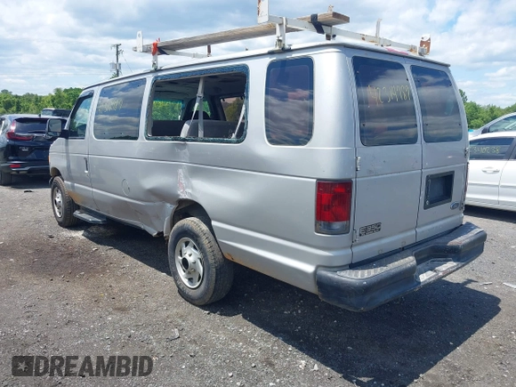 2003 Ford Econoline Passenger XL with VIN 1FBSS31L13HB82587, listed as a IAAI auction lot 42314787 with 217,431 mi miles and . Bid and sale history available at DreamBid. Image 3.