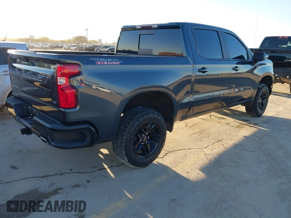 2021 Chevrolet Silverado 1500 LT Trail Boss with VIN 1GCPYFED2MZ116887, listed as a IAAI auction lot 40940453 with 43,449 mi miles and . Bid and sale history available at DreamBid. Image 4.