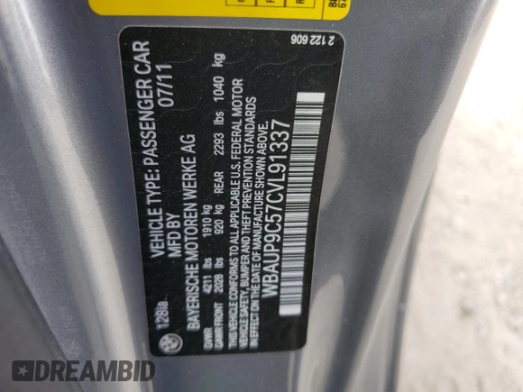 2012 BMW 1 Series 128i with VIN WBAUP9C57CVL91337, listed as a Copart auction lot 76144404 with 87,093 mi miles and Salvage title. Bid and sale history available at DreamBid. Image 12.