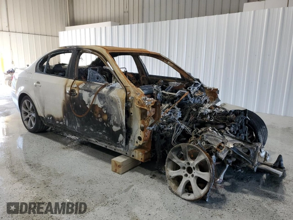 2008 BMW 5 Series 535i z VIN WBANW13518CZ84977, wystawiony jako Copart lot #75095514 z przebiegiem Nie podano mil oraz Nie do naprawy • Non repairable. Historia ofert i sprzedaży dostępna na DreamBid. Obrazek 4.