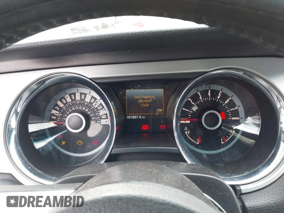 2013 Ford Mustang V6 with VIN 1ZVBP8EM3D5245234, listed as a IAAI auction lot 41453875 with 161,867 mi miles and . Bid and sale history available at DreamBid. Image 7.