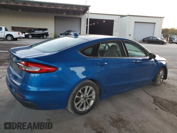 2020 Ford Fusion SE with VIN 3FA6P0H74LR176423, listed as a Copart auction lot 81560874 with 122,131 mi miles and Salvage Title. Bid and sale history available at carsss.com. Image 3.