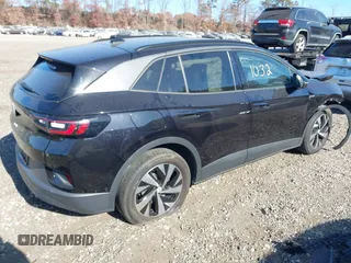 2023 Volkswagen ID.4 Pro with VIN 1V2CMPE82PC008780, listed as a IAAI auction lot 40726231 with 22,820 mi miles and . Bid and sale history available at DreamBid. Image 4.