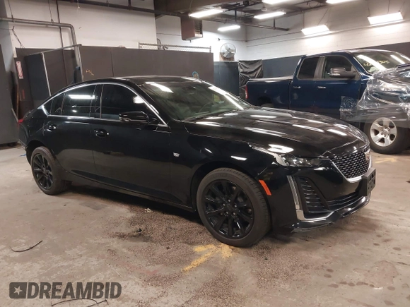 2023 Cadillac CT5 Luxury z VIN 1G6DX5RK7P0135813, wystawiony jako IAAI lot #42130722 z przebiegiem 20 738 mil mil oraz . Historia ofert i sprzedaży dostępna na DreamBid. Obrazek 1.