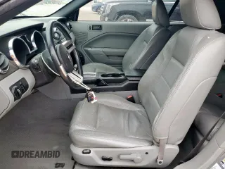 2007 Ford Mustang Deluxe with VIN 1ZVFT84N675330712, listed as a Copart auction lot 58337415 with 105,123 mi miles and Salvage title. Bid and sale history available at DreamBid. Image 7.