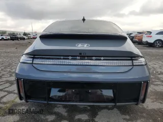 2023 Hyundai Ioniq 6 SEL z VIN KMHM34AA6PA053390, wystawiony jako Copart lot #55862745 z przebiegiem 19 613 mil mil oraz Szkoda całkowita • Salvage title. Historia ofert i sprzedaży dostępna na DreamBid. Obrazek 6.