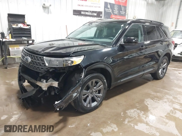 2023 Ford Explorer XLT с VIN 1FMSK8DH1PGB72486, выставлен на аукционе IAAI как лот 42349814 с пробегом 4 329 миль миль и . История ставок и продаж доступна на DreamBid. Изображение 21.