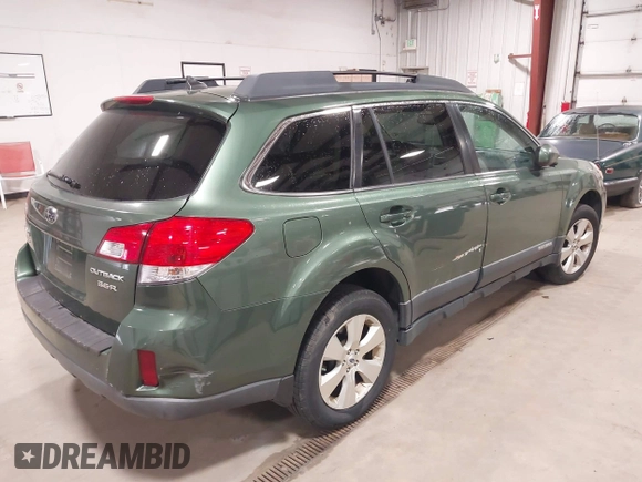 2012 Subaru Outback 3.6R Limited with VIN 4S4BRDKC0C2221163, listed as a IAAI auction lot 42132025 with 171,126 mi miles. Bid and sale history available at carsss.com. Image 4.
