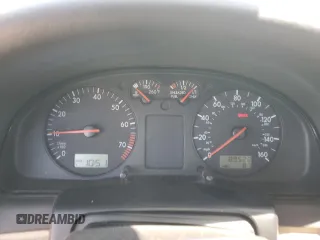 1999 Volkswagen Passat GL z VIN WVWMD63BXXE058992, wystawiony jako Copart lot #57342545 z przebiegiem 89 523 mil mil oraz Szkoda całkowita • Salvage title. Historia ofert i sprzedaży dostępna na DreamBid. Obrazek 9.