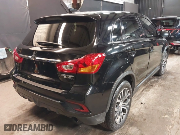 2018 Mitsubishi Outlander Sport ES 2.0 with VIN JA4AP3AUXJU024636, listed as a IAAI auction lot 41647083 with 100,198 mi miles. Bid and sale history available at carsss.com. Image 4.