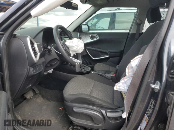 2020 Kia Soul LX with VIN KNDJ23AU5L7107980, listed as a Copart auction lot 49319285 with 50,547 mi miles and Salvage Title. Bid and sale history available at carsss.com. Image 7.
