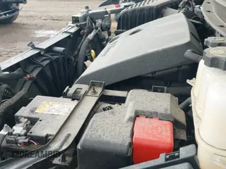 2021 Chevrolet Traverse LT Cloth z VIN 1GNERGKW3MJ157258, wystawiony jako IAAI lot #42169401 z przebiegiem 34 992 mil mil oraz . Historia ofert i sprzedaży dostępna na DreamBid. Obrazek 25.