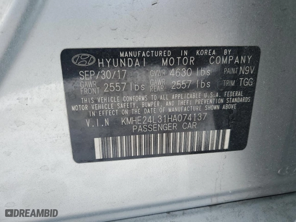 2017 Hyundai Sonata Hybrid SE with VIN KMHE24L31HA074137, listed as a Copart auction lot 45313855 with 44,370 mi miles and Salvage Title. Bid and sale history available at carsss.com. Image 14.