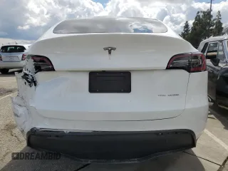 2022 Tesla Model Y Long Range with VIN 7SAYGDEE3NF558379, listed as a Copart auction lot 48594035 with 12,501 mi miles and Salvage Title. Bid and sale history available at carsss.com. Image 6.