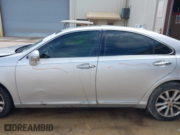 2012 Lexus ES with VIN JTHBK1EG0C2511780, listed as a IAAI auction lot 41906539 with 211,308 mi miles. Bid and sale history available at carsss.com. Image 15.