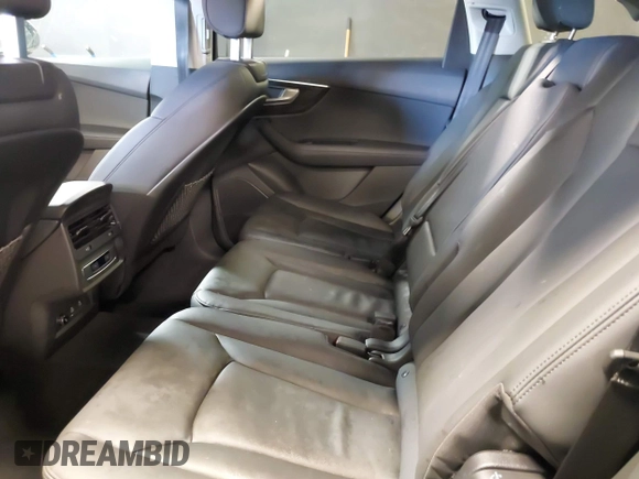 2024 Audi Q7 Premium Plus with VIN WA1LCBF71RD004059, listed as a IAAI auction lot 42049719 with 10,651 mi miles and . Bid and sale history available at DreamBid. Image 8.