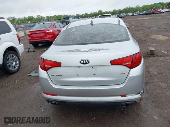 2013 Kia Optima LX z VIN KNAGM4A75D5431221, wystawiony jako IAAI lot #42244970 z przebiegiem 138 157 mil mil oraz . Historia ofert i sprzedaży dostępna na DreamBid. Obrazek 17.