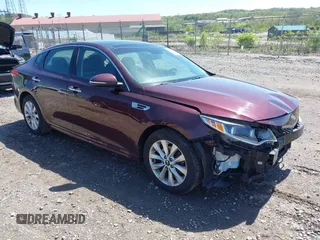 2016 Kia Optima EX z VIN 5XXGU4L37GG114750, wystawiony jako IAAI lot #42154903 z przebiegiem 97 625 mil mil oraz . Historia ofert i sprzedaży dostępna na DreamBid. Obrazek 1.
