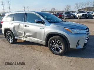 2018 Toyota Highlander Hybrid XLE с VIN 5TDJGRFH4JS042462, выставлен на аукционе IAAI как лот 41700752 с пробегом 119 754 миль миль и . История ставок и продаж доступна на DreamBid. Изображение 1.
