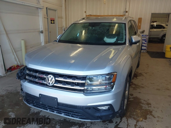 2019 Volkswagen Atlas SE with VIN 1V2LR2CA2KC533079, listed as a IAAI auction lot 41352399 with 88,826 mi miles and . Bid and sale history available at DreamBid. Image 17.