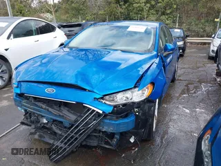 2020 Ford Fusion SE with VIN 3FA6P0HD2LR134659, listed as a IAAI auction lot 41801760 with 74,058 mi miles. Bid and sale history available at carsss.com. Image 17.