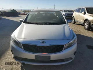 2018 Kia Forte LX with VIN 3KPFL4A79JE238992, listed as a Copart auction lot 44138575 with 95,700 mi miles and Salvage Title. Bid and sale history available at carsss.com. Image 5.