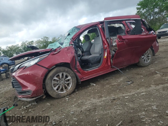 2022 Toyota Sienna LE with VIN 5TDKSKFC9NS056913, listed as a Copart auction lot 55704795 with 71,464 mi miles and Salvage title. Bid and sale history available at DreamBid. Image 1.
