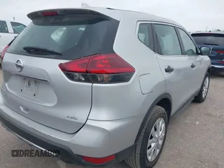 2020 Nissan Rogue S z VIN 5N1AT2MV1LC808854, wystawiony jako IAAI lot #41911120 z przebiegiem 162 642 mil mil oraz . Historia ofert i sprzedaży dostępna na DreamBid. Obrazek 4.
