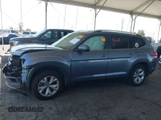 2019 Volkswagen Atlas SE with VIN 1V2DR2CA2KC547116, listed as a IAAI auction lot 41840372 with 102,625 mi miles and . Bid and sale history available at DreamBid. Image 13.