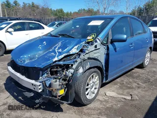 2008 Toyota Prius with VIN JTDKB20U887735362, listed as a IAAI auction lot 41994560 with 175,179 mi miles and . Bid and sale history available at carsss.com. Image 2.