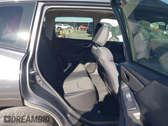 2020 Subaru Forester z VIN JF2SKADC6LH506517, wystawiony jako IAAI lot #41068231 z przebiegiem 55 084 mil mil oraz . Historia ofert i sprzedaży dostępna na DreamBid. Obrazek 8.