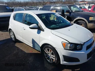 2014 Chevrolet Sonic LS with VIN 1G1JA6SH7E4184384, listed as a IAAI auction lot 41631351 with 85,641 mi miles and . Bid and sale history available at DreamBid. Image 1.