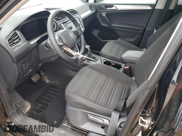 2022 Volkswagen Tiguan S z VIN 3VV1B7AX9NM034513, wystawiony jako Copart lot #43019025 z przebiegiem 71 010 mil mil oraz Szkoda całkowita • Salvage title. Historia ofert i sprzedaży dostępna na DreamBid. Obrazek 7.