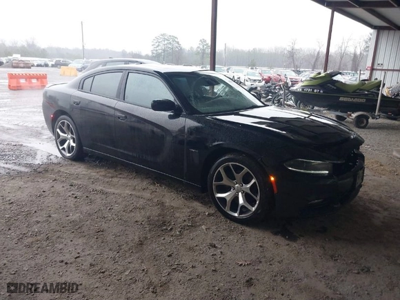 2015 Dodge Charger RT with VIN 2C3CDXCT3FH729165, listed as a IAAI auction lot 41512023 with 186,515 mi miles. Bid and sale history available at carsss.com. Image 1.