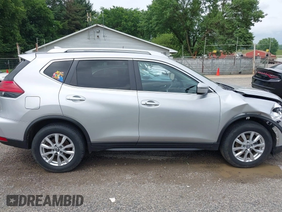2017 Nissan Rogue SV with VIN KNMAT2MV4HP508746, listed as a IAAI auction lot 42521370 with 123,776 mi miles and . Bid and sale history available at DreamBid. Image 13.